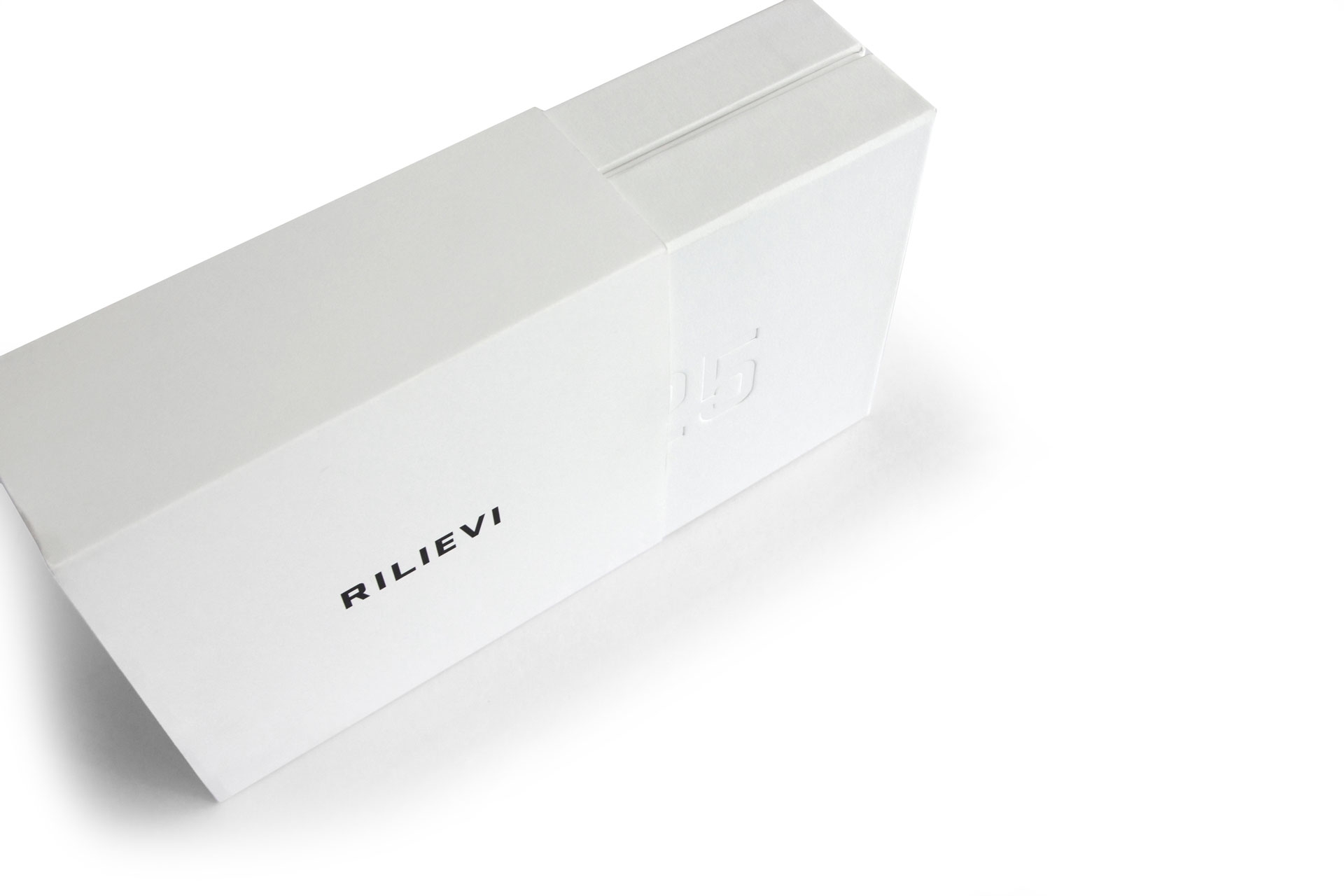 Case celebrativo | Rilievi - Centroffset stampa, packaging, grafica