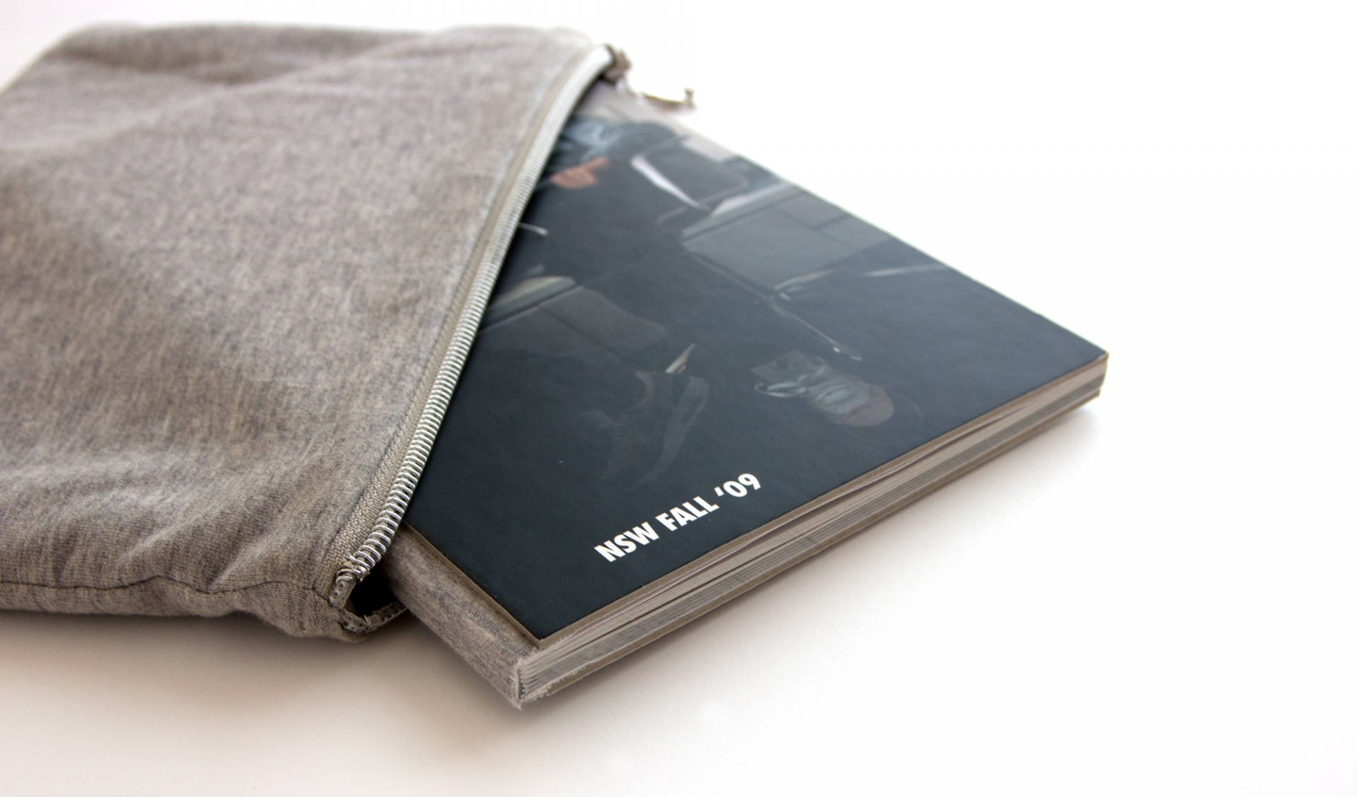 Press Kit | Nike NSW Fall - Centroffset stampa, packaging, grafica